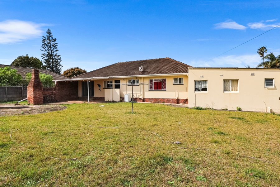 To Let 3 Bedroom Property for Rent in Amalinda Eastern Cape